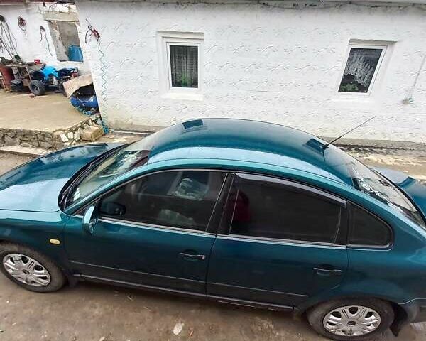 Зеленый Фольксваген Пассат, объемом двигателя 1.8 л и пробегом 300 тыс. км за 3150 $, фото 13 на Automoto.ua