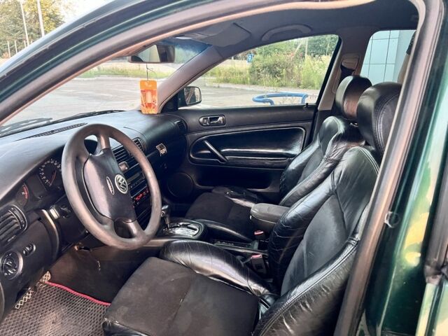 Фольксваген Пассат 1999 в Попольне на Automoto.ua Зеленый Фольксваген Пассат, объемом двигателя 2.8 л и пробегом 387 тыс. км за 3200 $, фото 9 на Automoto.ua