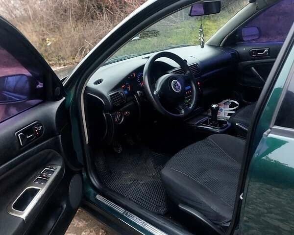 Зеленый Фольксваген Пассат, объемом двигателя 1.8 л и пробегом 298 тыс. км за 3500 $, фото 10 на Automoto.ua