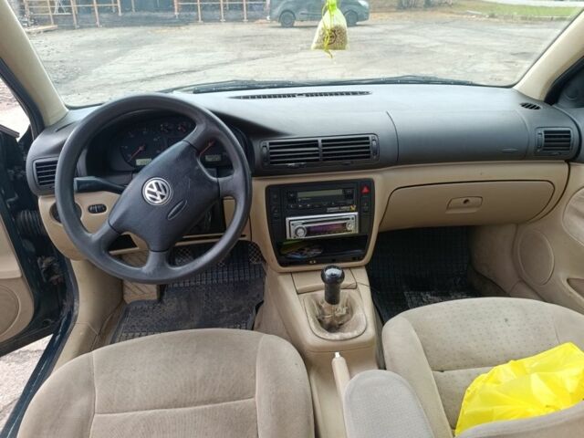 Зеленый Фольксваген Пассат, объемом двигателя 0 л и пробегом 386 тыс. км за 1966 $, фото 7 на Automoto.ua