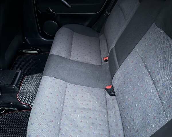 Зеленый Фольксваген Пассат, объемом двигателя 1.8 л и пробегом 279 тыс. км за 3800 $, фото 12 на Automoto.ua