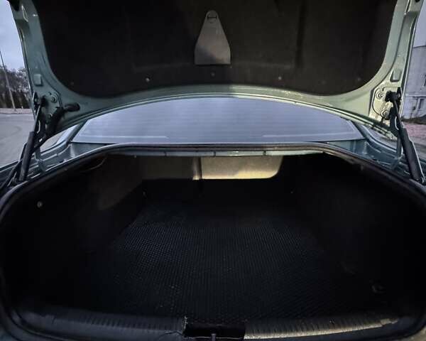 Зеленый Фольксваген Пассат, объемом двигателя 1.8 л и пробегом 279 тыс. км за 3800 $, фото 10 на Automoto.ua