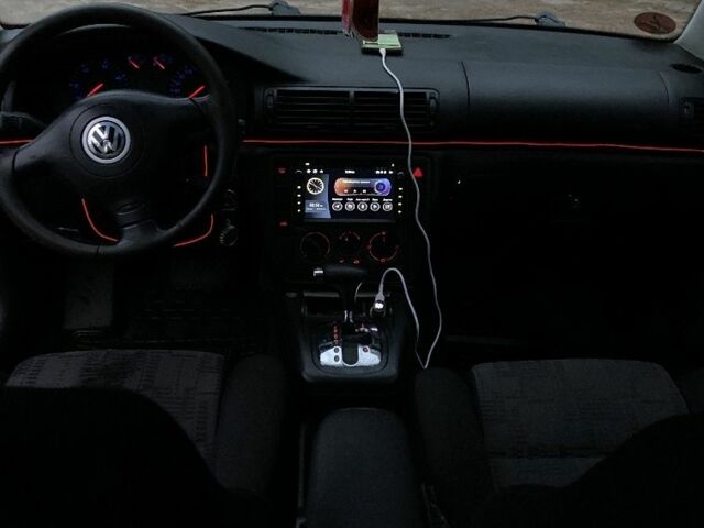 Зелений Фольксваген Пассат, об'ємом двигуна 0 л та пробігом 360 тис. км за 2150 $, фото 5 на Automoto.ua