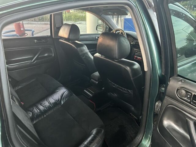 Фольксваген Пассат 1999 в Попольне на Automoto.ua Зеленый Фольксваген Пассат, объемом двигателя 2.8 л и пробегом 387 тыс. км за 3200 $, фото 8 на Automoto.ua