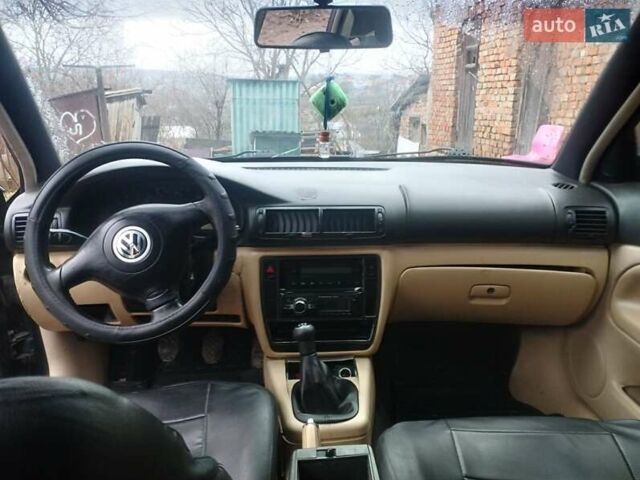 Зелений Фольксваген Пассат, об'ємом двигуна 1.78 л та пробігом 247 тис. км за 2250 $, фото 2 на Automoto.ua
