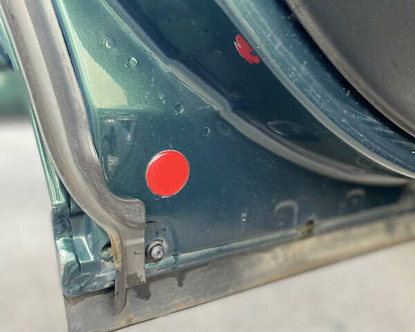 Зеленый Фольксваген Пассат, объемом двигателя 1.78 л и пробегом 375 тыс. км за 2650 $, фото 63 на Automoto.ua