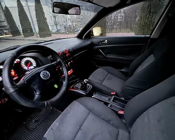 Зеленый Фольксваген Пассат, объемом двигателя 1.8 л и пробегом 279 тыс. км за 3800 $, фото 8 на Automoto.ua