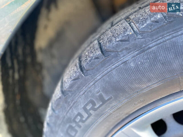 Зеленый Фольксваген Пассат, объемом двигателя 1.78 л и пробегом 375 тыс. км за 2650 $, фото 10 на Automoto.ua