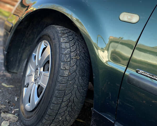 Зеленый Фольксваген Пассат, объемом двигателя 1.78 л и пробегом 375 тыс. км за 2550 $, фото 25 на Automoto.ua