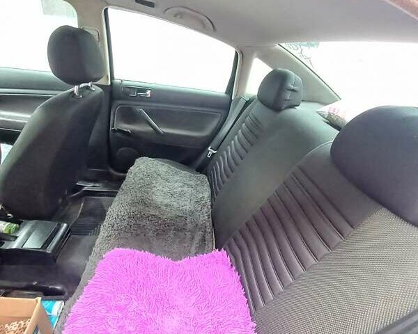 Зеленый Фольксваген Пассат, объемом двигателя 1.8 л и пробегом 300 тыс. км за 3150 $, фото 11 на Automoto.ua