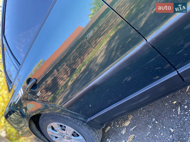 Зеленый Фольксваген Пассат, объемом двигателя 1.78 л и пробегом 375 тыс. км за 2650 $, фото 8 на Automoto.ua