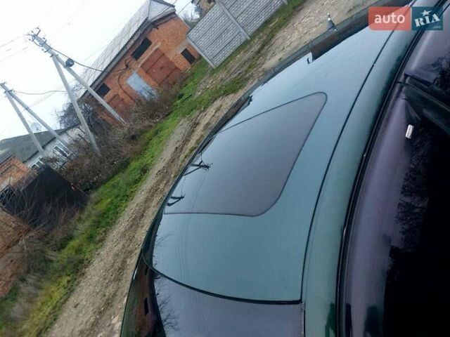 Зеленый Фольксваген Пассат, объемом двигателя 1.8 л и пробегом 298 тыс. км за 3500 $, фото 8 на Automoto.ua