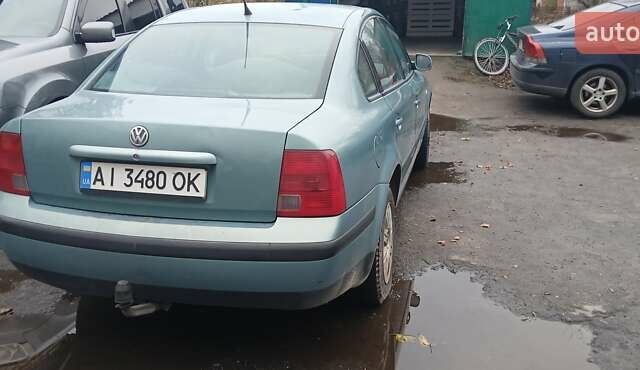Зеленый Фольксваген Пассат, объемом двигателя 1.9 л и пробегом 340 тыс. км за 3800 $, фото 2 на Automoto.ua