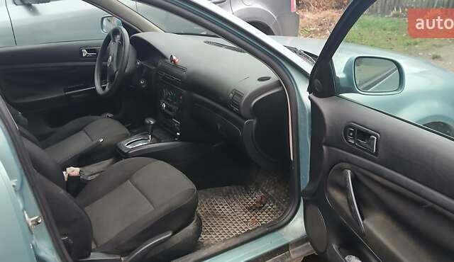 Зеленый Фольксваген Пассат, объемом двигателя 1.9 л и пробегом 340 тыс. км за 3800 $, фото 5 на Automoto.ua