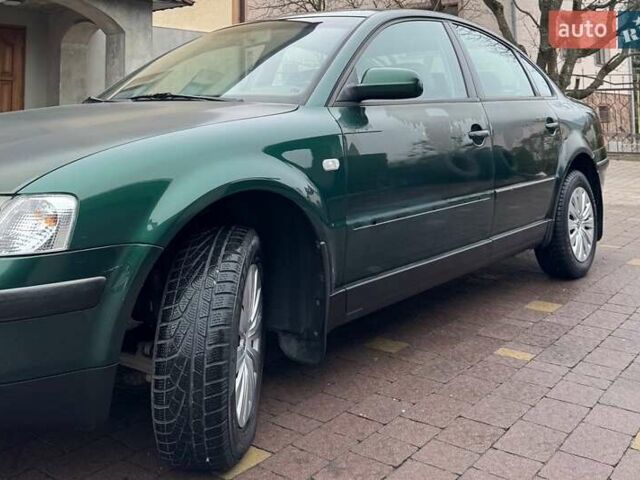 Зелений Фольксваген Пассат, об'ємом двигуна 1.9 л та пробігом 500 тис. км за 3500 $, фото 8 на Automoto.ua