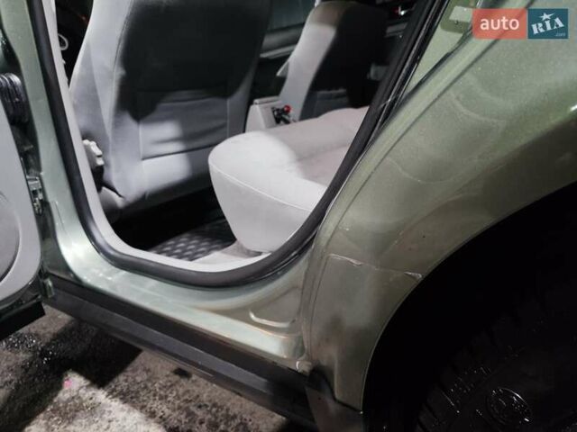 Зеленый Фольксваген Пассат, объемом двигателя 1.8 л и пробегом 210 тыс. км за 6700 $, фото 9 на Automoto.ua