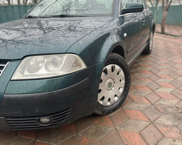 Зелений Фольксваген Пассат, об'ємом двигуна 1.8 л та пробігом 250 тис. км за 3400 $, фото 2 на Automoto.ua