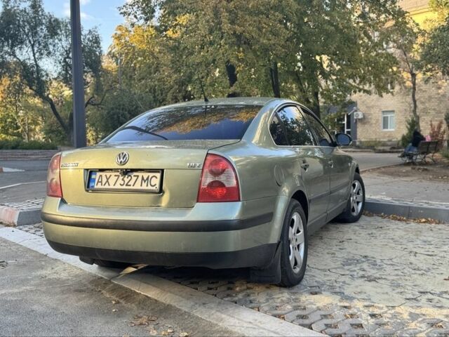 Зелений Фольксваген Пассат, об'ємом двигуна 1.8 л та пробігом 401 тис. км за 4550 $, фото 6 на Automoto.ua