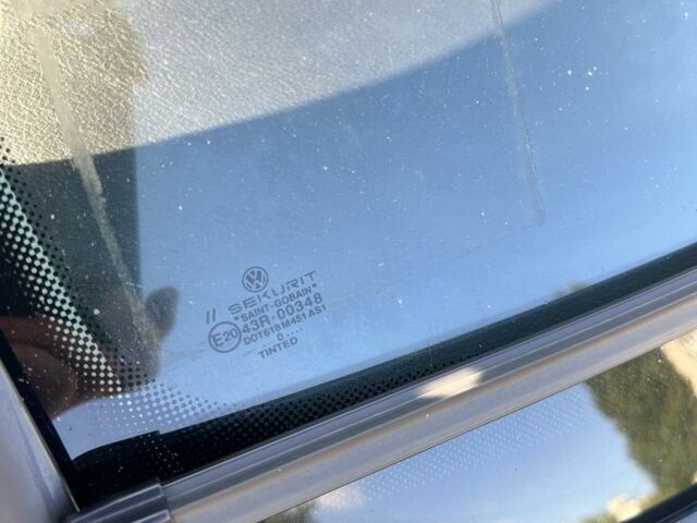 Зеленый Фольксваген Пассат, объемом двигателя 1.8 л и пробегом 382 тыс. км за 3600 $, фото 21 на Automoto.ua