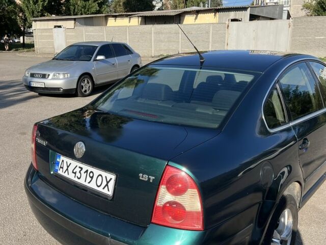 Зеленый Фольксваген Пассат, объемом двигателя 1.8 л и пробегом 382 тыс. км за 3600 $, фото 8 на Automoto.ua