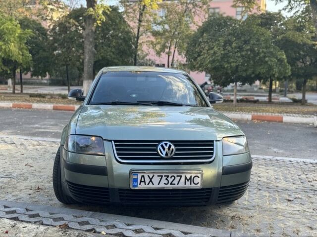 Зелений Фольксваген Пассат, об'ємом двигуна 1.8 л та пробігом 401 тис. км за 4550 $, фото 3 на Automoto.ua