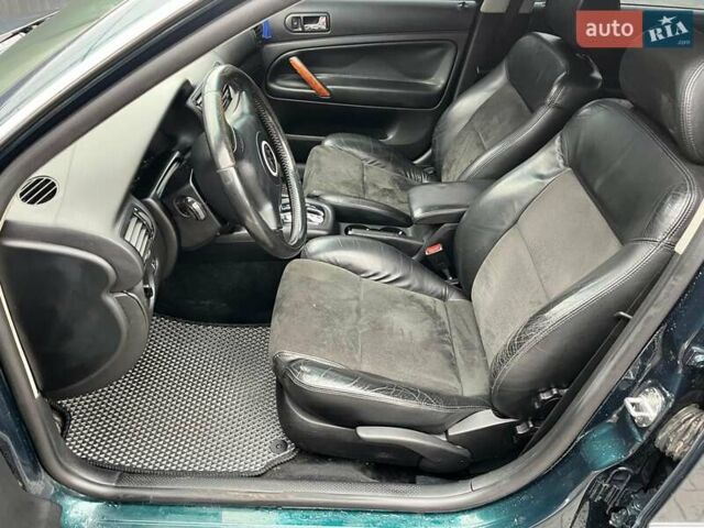 Зеленый Фольксваген Пассат, объемом двигателя 1.78 л и пробегом 250 тыс. км за 4550 $, фото 12 на Automoto.ua