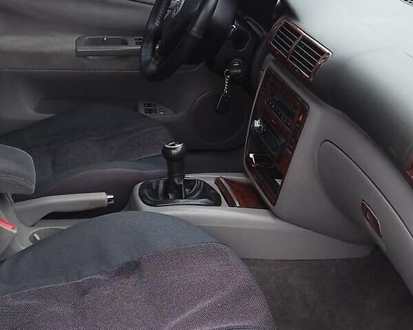 Зелений Фольксваген Пассат, об'ємом двигуна 1.78 л та пробігом 245 тис. км за 4200 $, фото 14 на Automoto.ua