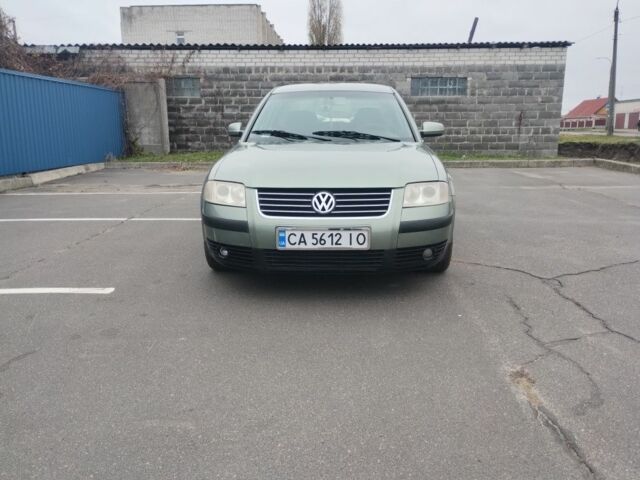 Зеленый Фольксваген Пассат, объемом двигателя 1.8 л и пробегом 266 тыс. км за 5000 $, фото 4 на Automoto.ua