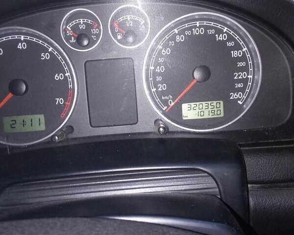Зеленый Фольксваген Пассат, объемом двигателя 1.6 л и пробегом 320 тыс. км за 3000 $, фото 10 на Automoto.ua