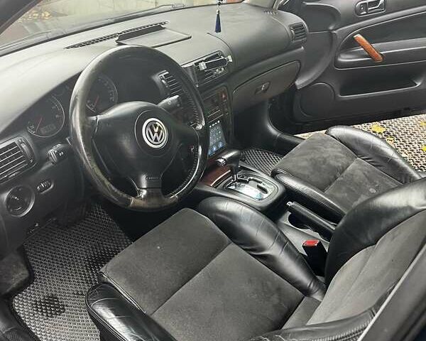 Зеленый Фольксваген Пассат, объемом двигателя 1.78 л и пробегом 247 тыс. км за 4999 $, фото 2 на Automoto.ua