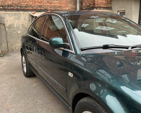 Зеленый Фольксваген Пассат, объемом двигателя 1.8 л и пробегом 382 тыс. км за 4000 $, фото 17 на Automoto.ua