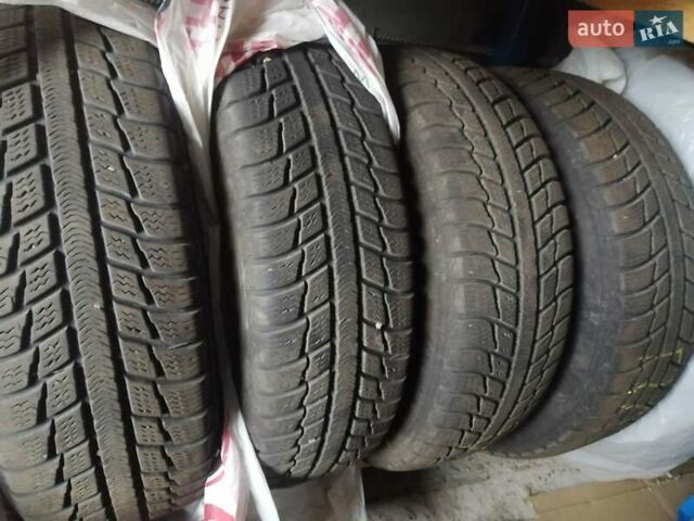 Зеленый Фольксваген Пассат, объемом двигателя 1.6 л и пробегом 329 тыс. км за 4600 $, фото 20 на Automoto.ua