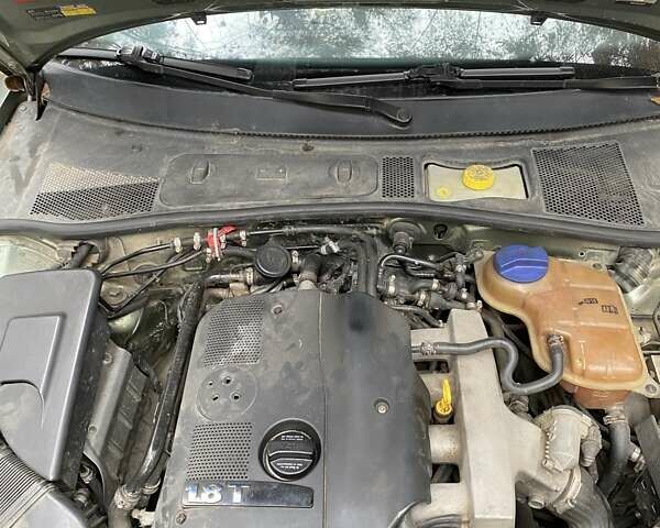 Зеленый Фольксваген Пассат, объемом двигателя 1.78 л и пробегом 195 тыс. км за 3500 $, фото 7 на Automoto.ua