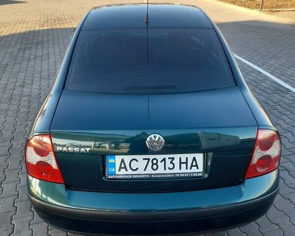 Зелений Фольксваген Пассат, об'ємом двигуна 1.6 л та пробігом 254 тис. км за 4799 $, фото 5 на Automoto.ua
