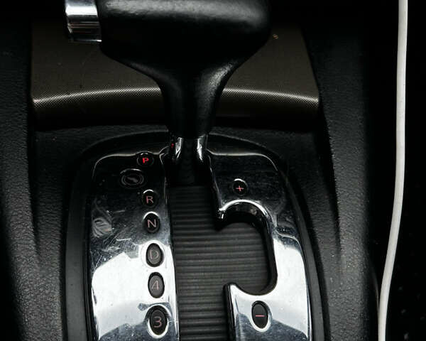 Зеленый Фольксваген Пассат, объемом двигателя 1.78 л и пробегом 255 тыс. км за 3999 $, фото 9 на Automoto.ua