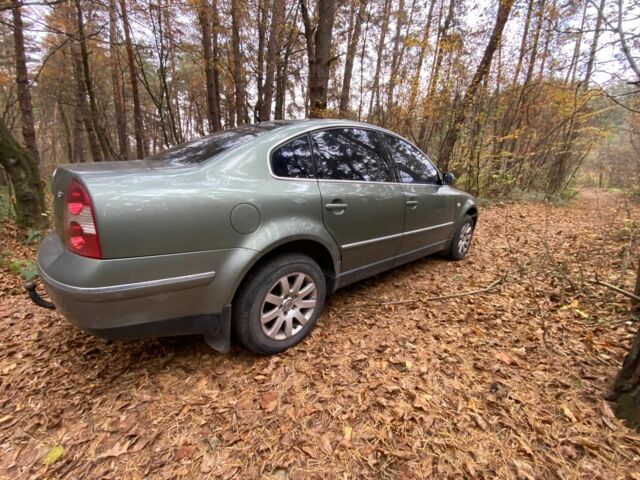 Зеленый Фольксваген Пассат, объемом двигателя 1.8 л и пробегом 195 тыс. км за 3500 $, фото 3 на Automoto.ua