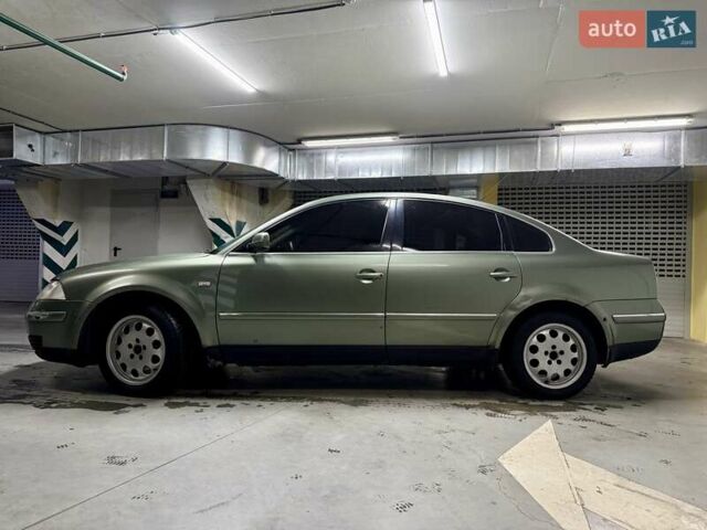 Зеленый Фольксваген Пассат, объемом двигателя 1.78 л и пробегом 355 тыс. км за 3500 $, фото 10 на Automoto.ua