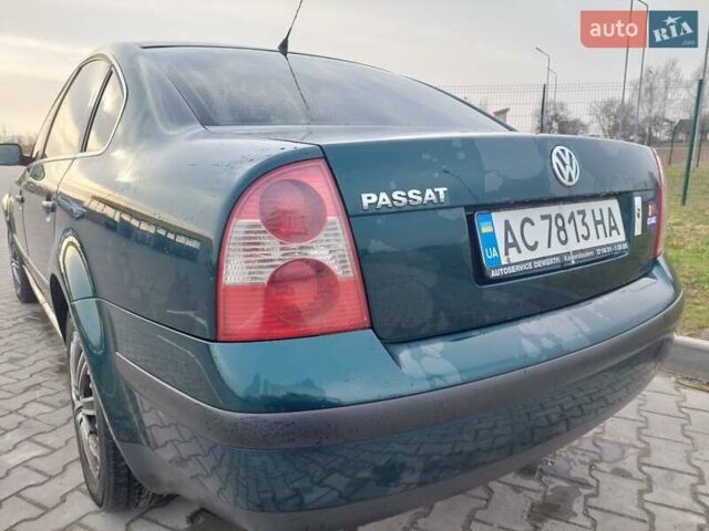 Зелений Фольксваген Пассат, об'ємом двигуна 1.6 л та пробігом 252 тис. км за 4900 $, фото 5 на Automoto.ua