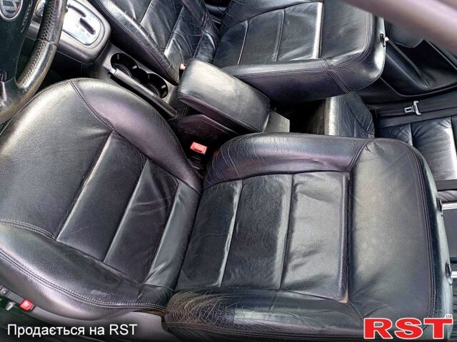 Зеленый Фольксваген Пассат, объемом двигателя 2.8 л и пробегом 256 тыс. км за 3700 $, фото 3 на Automoto.ua