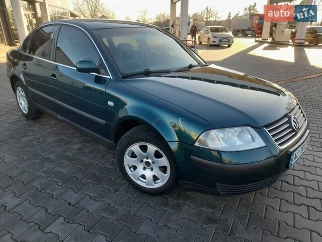 Зелений Фольксваген Пассат, об'ємом двигуна 1.6 л та пробігом 254 тис. км за 4799 $, фото 3 на Automoto.ua