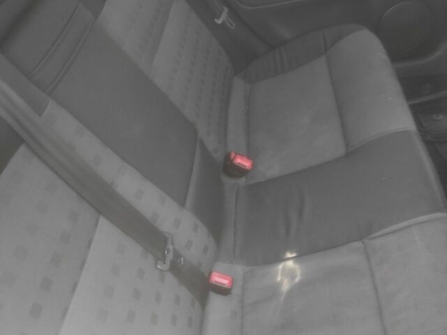 Зеленый Фольксваген Пассат, объемом двигателя 1.8 л и пробегом 275 тыс. км за 3350 $, фото 3 на Automoto.ua