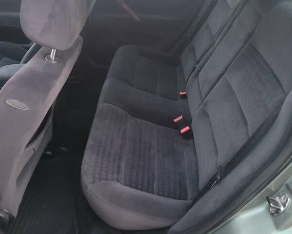 Зеленый Фольксваген Пассат, объемом двигателя 1.8 л и пробегом 299 тыс. км за 4700 $, фото 12 на Automoto.ua