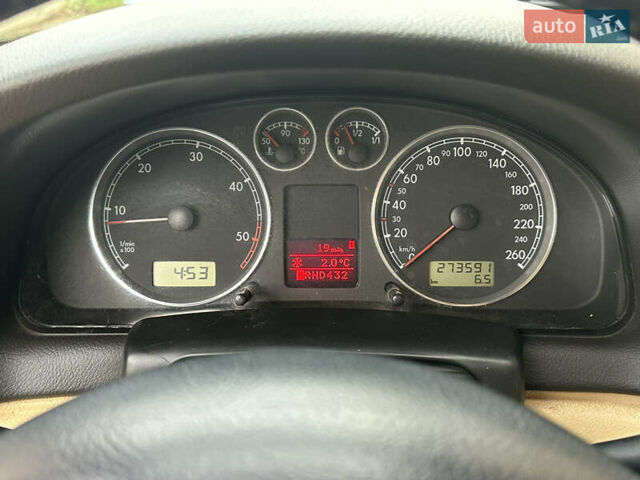 Зеленый Фольксваген Пассат, объемом двигателя 2.5 л и пробегом 273 тыс. км за 3899 $, фото 15 на Automoto.ua