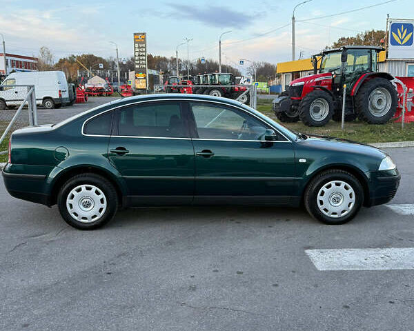 Зелений Фольксваген Пассат, об'ємом двигуна 1.6 л та пробігом 164 тис. км за 6499 $, фото 47 на Automoto.ua