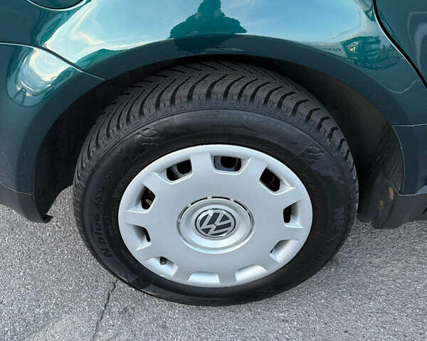 Зелений Фольксваген Пассат, об'ємом двигуна 1.6 л та пробігом 164 тис. км за 6499 $, фото 45 на Automoto.ua