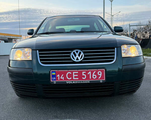 Зелений Фольксваген Пассат, об'ємом двигуна 1.6 л та пробігом 164 тис. км за 6499 $, фото 42 на Automoto.ua