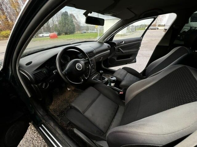 Зелений Фольксваген Пассат, об'ємом двигуна 0 л та пробігом 289 тис. км за 2350 $, фото 6 на Automoto.ua