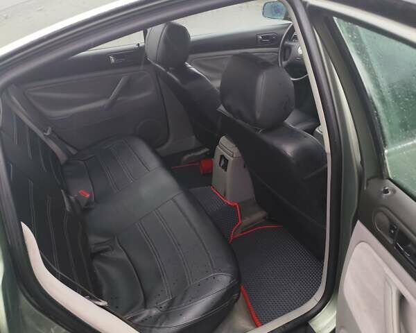 Зеленый Фольксваген Пассат, объемом двигателя 1.78 л и пробегом 280 тыс. км за 3600 $, фото 8 на Automoto.ua