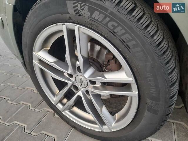 Зеленый Фольксваген Пассат, объемом двигателя 1.8 л и пробегом 354 тыс. км за 4999 $, фото 10 на Automoto.ua