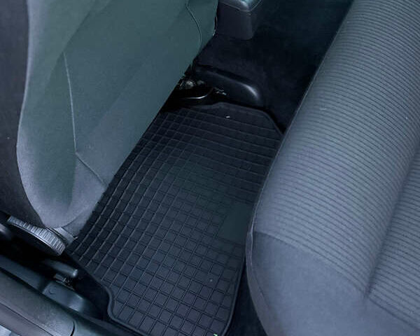 Зелений Фольксваген Пассат, об'ємом двигуна 1.6 л та пробігом 164 тис. км за 6499 $, фото 89 на Automoto.ua